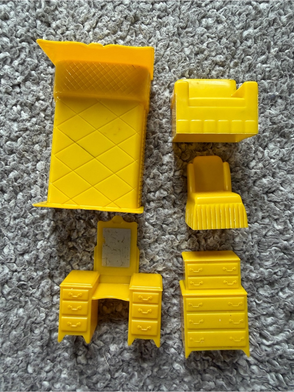 Vintage Yellow Kids Dollhouse Bedroom Furniture Set - 5pc